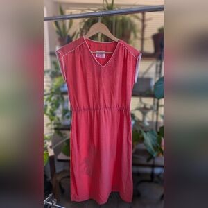 Elegant Red Sleeveless Dress